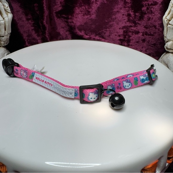 Sassy Meow Sanrio Hello Kitty SMALL Cat Dog Pink Collar Leash & Harness - Picture 4 of 12